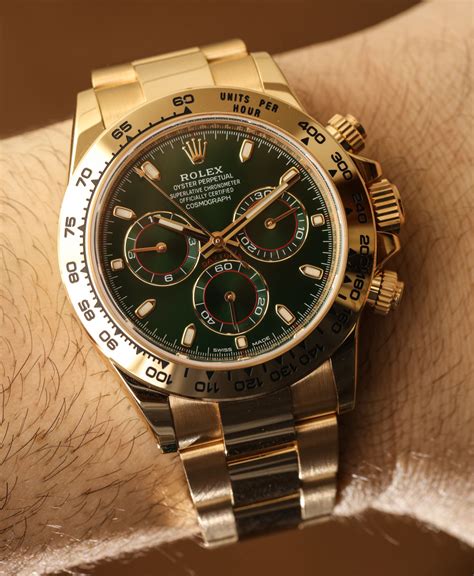 Rolex Cosmograph Daytona 116508 Green Dial 18k Yellow Gold Watch Hands-On | aBlogtoWatch