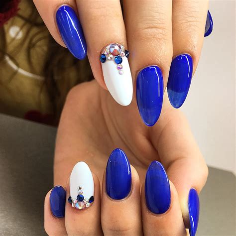 Awesome Blue and White Nail Designs | Design Trends - Premium PSD, Vector Downloads