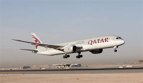 NEWS: Qatar Airways reveal next generation B787-9 Dreamliner with new QSuite - Turning left for less