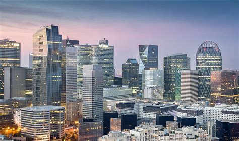 La Défense, Paris and its new skyscrapers : r/europe