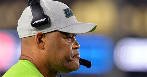 Seahawks Fans Start Online Petition To Fire Their Defensive Coordinator