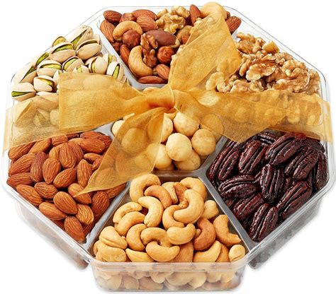 Dried Fruit & Nut Gift Baskets - Best Healthy Gourmet Gifts, Delicious – HelloFoods | Gourmet ...