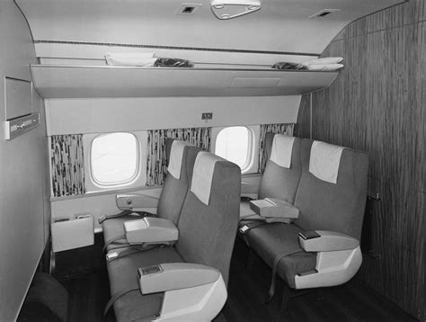 Scandinavian Airlines DC 8 First Class | Car seats, Airlines, Scandinavian