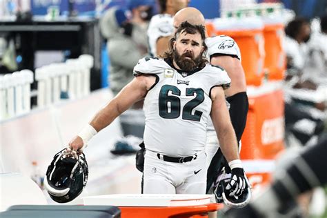 Eagles Player Names Main Difference Between Philly, Dallas Fans - The Spun