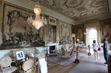 Tapestry Drawing Room at Inveraray Castle. (7895×5176) | Castelli ...