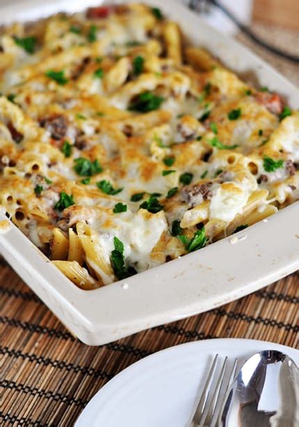 Delicious Greek Pastitsio {Casserole-Style} - Mel's Kitchen Cafe