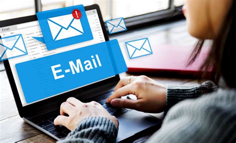 Email, calendars and instant messaging | Tech Donut