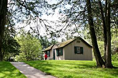 Cabins in Iowa state parks: Backbone and beyond