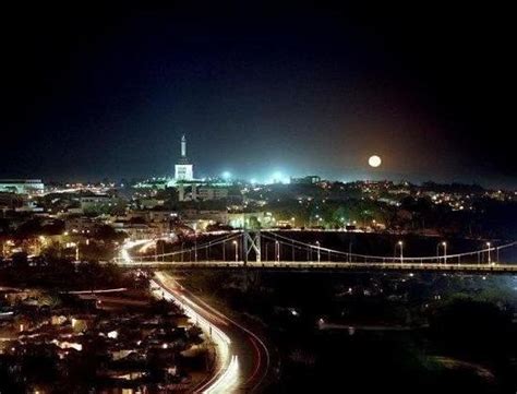 Santiago de los caballeros en la noche. - Picture of Monumento a los Heroes de la Restauracion ...