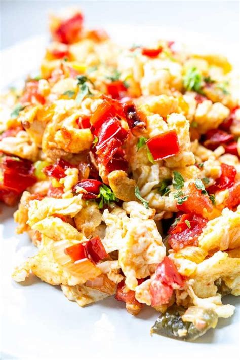 Mexican Scrambled Eggs Huevos a la Mexicana - The Tortilla Channel