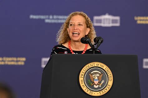 Florida Rep. Debbie Wasserman Schultz tries to pump up crowd at Biden event