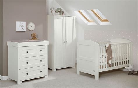 Pin en Nursery furniture