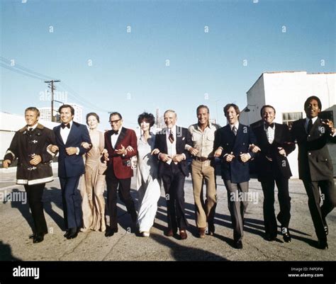 Steve McQueen, Robert Wagner, Faye Dunaway, William Holden, Jennifer ...