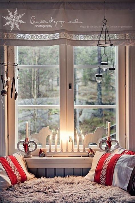 30 Beautiful Scandinavian Christmas Decorations | HomeMydesign