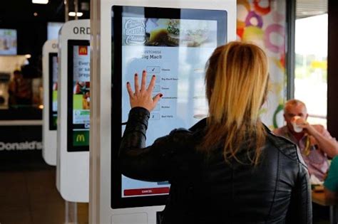 9 Leading Kiosk Examples Your Business Can't Miss in 2024