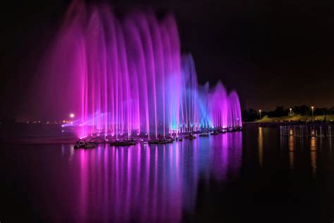 Water Fountain At Night · Free Stock Photo