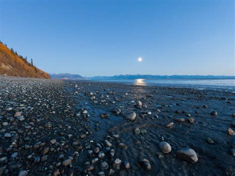 15 Best Beaches in Alaska (2023)