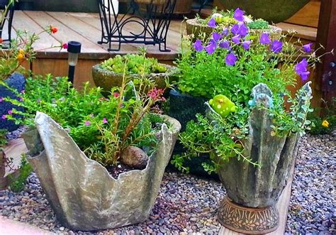 How to Make Cement Planters with Old Towel or Cloth