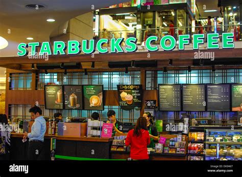 Starbucks coffee shop Bangkok Thailand Stock Photo - Alamy