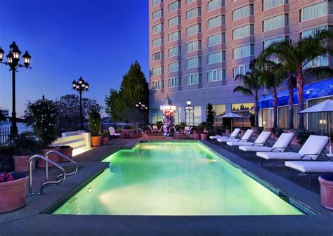 san mateo hotels with pool - Code Vlog Slideshow