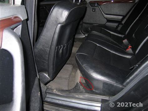 202Tech - Seat Removal