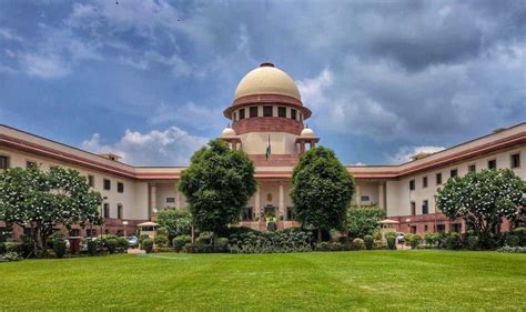 SC stays SAT order in shares pledged by Karvy Stock Broking to lenders | India News - Business ...