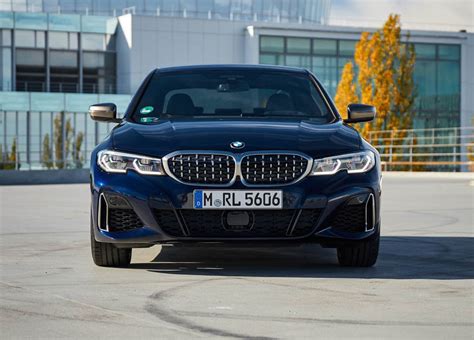 BMW M340i xDrive VS M3 - automachi.com