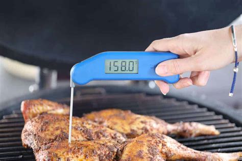 How to Calibrate a Thermometer That You Use for Cooking