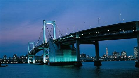 Rainbow Bridge in Tokyo, | Expedia