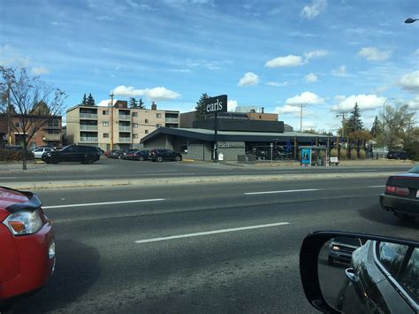 Earls | Earls restaurant in Calgary, Alberta. | zayre88 | Flickr