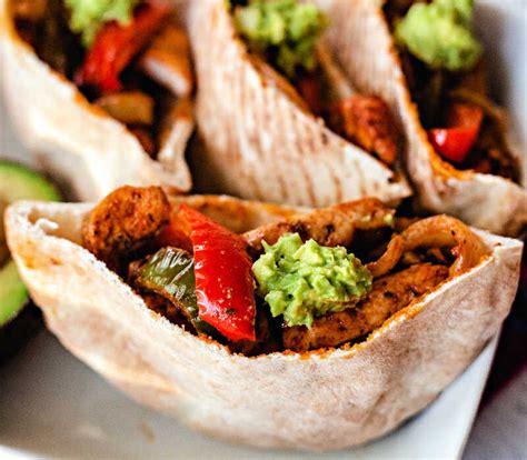 Chicken Fajita Pita Jack in The Box Recipe - Lifestyle Foodies🍎