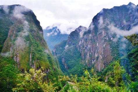 The Andes Mountains in Peru [OC] [1620x1080] : r/EarthPorn