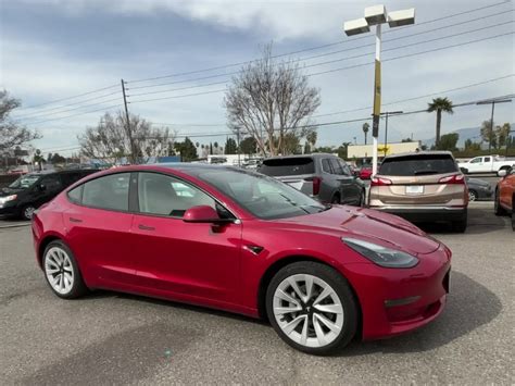 Hertz is unloading Tesla Model 3 vehicles for cheap - here's why you should avoid buying one ...