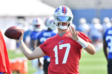 Josh Allen Madden rating disrespectful after Bills QB's 2020 season