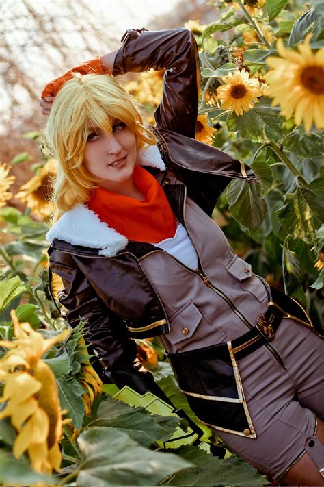 Yang V - Rwby Cosplay by RachAsakawa on DeviantArt