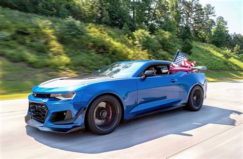 Chevrolet Camaro ZL1 1LE painted in Hyper Blue Photo taken by ...