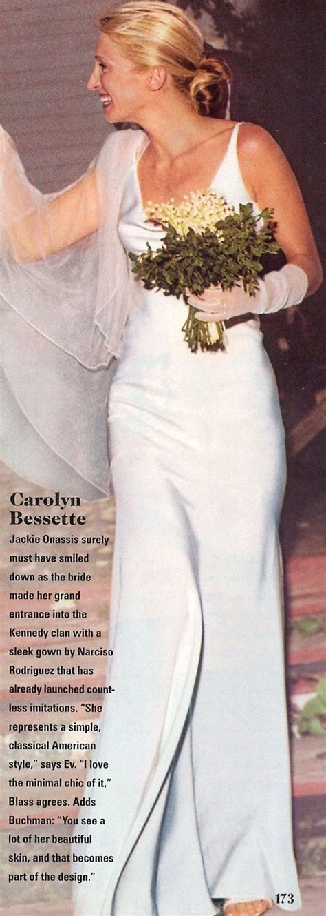 Carolyn Bessette Kennedy | Kennedy wedding dress, Carolyn bessette wedding dress, Celebrity ...