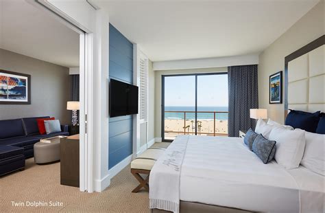 The Waterfront Beach Resort, A Hilton Hotel $305 ($̶5̶8̶0̶). Huntington Beach Hotel Deals ...