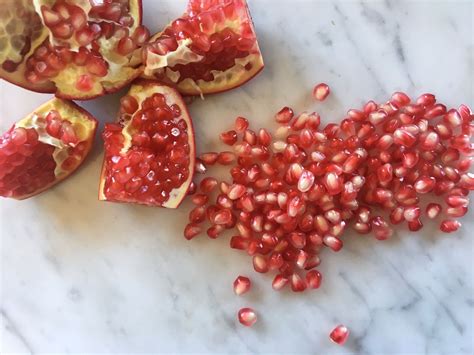 How to Seed and Eat a Pomegranate