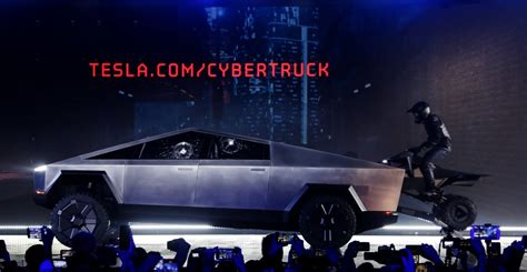 Tesla Cyberquad ATV ships as an add-on for Cybertruck