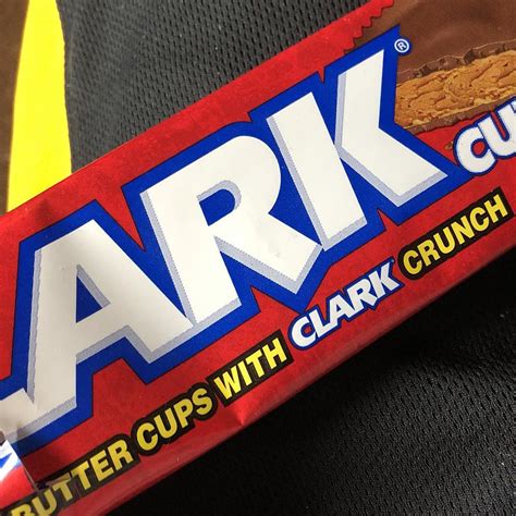 Clark Bar (History, FAQ, Pictures & Commercials) - Snack History