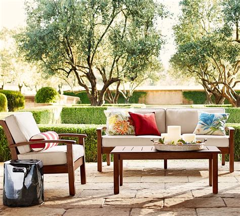 Pottery Barn Outdoor Furniture Sale: Save 30% On Outdoor Furniture and Umbrellas For Your Next ...