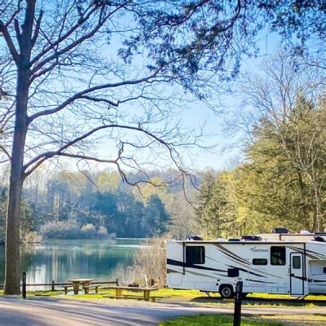 Cove Lake State Park Campground in Tennessee, Vereinigte Staaten von Amerika - Spottocamp ...