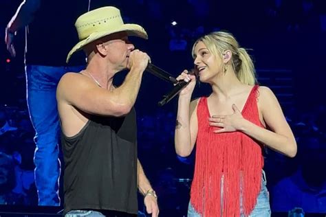 Kenny Chesney Kicks Off I Go Back Tour With Kelsea Ballerini: See Set ...