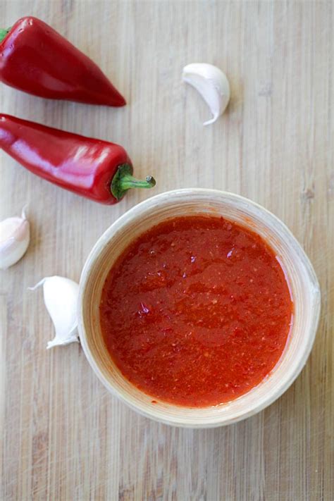 Homemade Sweet Chili Sauce | Easy Delicious Recipes