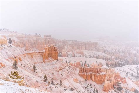 8 Best Bryce Canyon Winter Hikes And Things To Do - Karabou Adventures