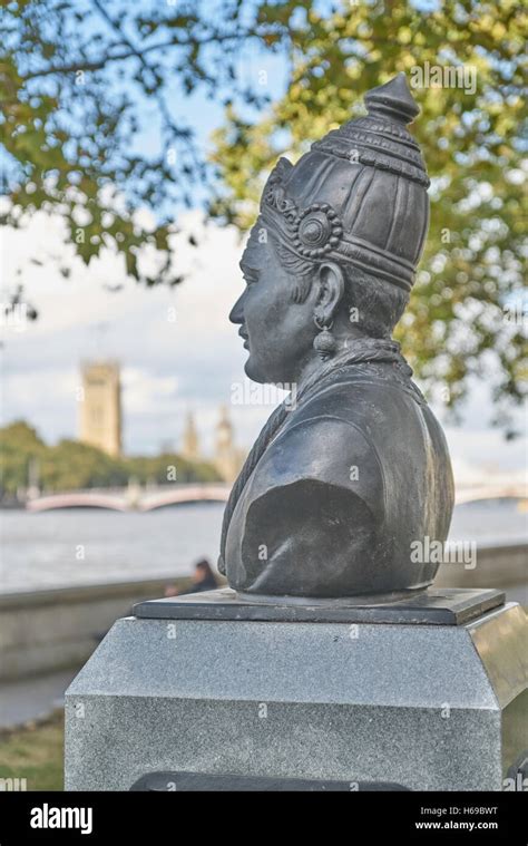 statue of Basava 12th-century Indian philosopher London Stock Photo - Alamy