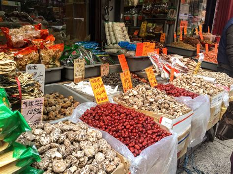 Market in Chinatown | Chinatown, Travel instagram, Nyc