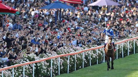 Moonee Valley Racing Club’s bid to welcome vaccinated punters to Cox Plate | Herald Sun