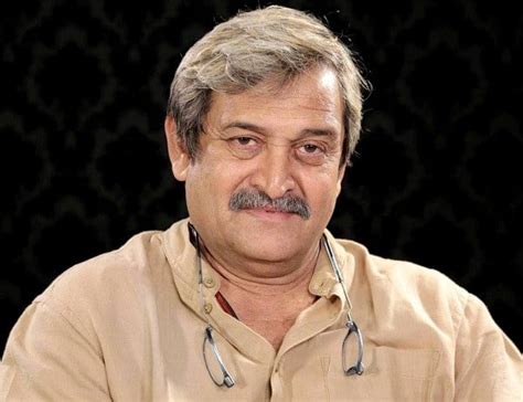 Mahesh Manjrekar Age, Girlfriend, Wife, Children, Family, Biography & More » StarsUnfolded